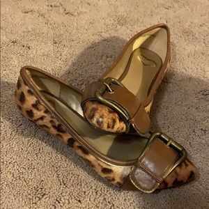 Like new leopard print flats!